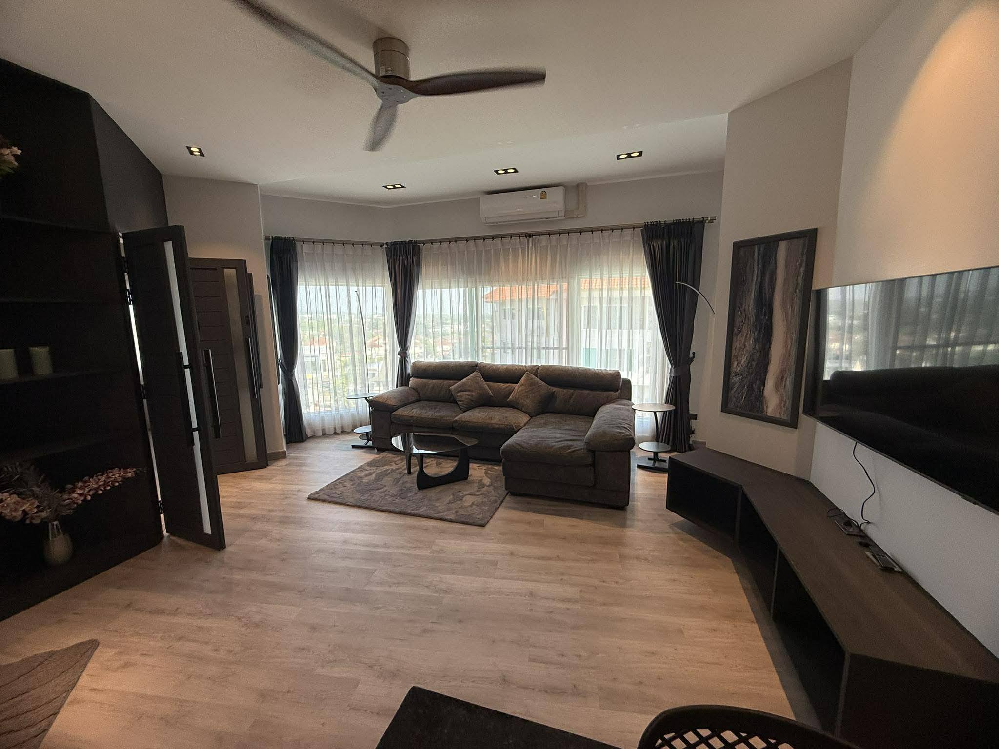 ให้เช่า คอนโด แม่เหียะ-ป่าแดด GRAND SIRITARA CONDOMINIUM ใกล้สนามบินและห้าง