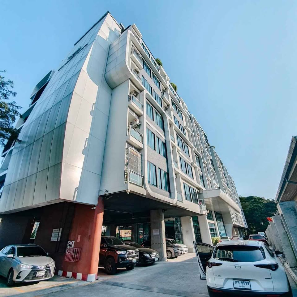 คอนโดให้เช่า เชียงใหม่ | แบ่งสัดส่วนลงตัว พร้อมเข้าอยู่ 📍 พิกัด: โครงการ Trams Condominium (ทรัมส์ คอนโดมิเนียม) เชียงใหม่ เป็นส่วนตัวและอยู่สบาย เหมาะสำหรับคนทำงาน นักศึกษา หรือชาวต่างชาติ .