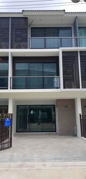ทาวน์โฮม 3 ชั้นให้เช่า เชียงใหม่ |📍 พิกัด: หมู่บ้านศุภาลัย พรีโม่ เชียงใหม่ (Supalai Primo) 