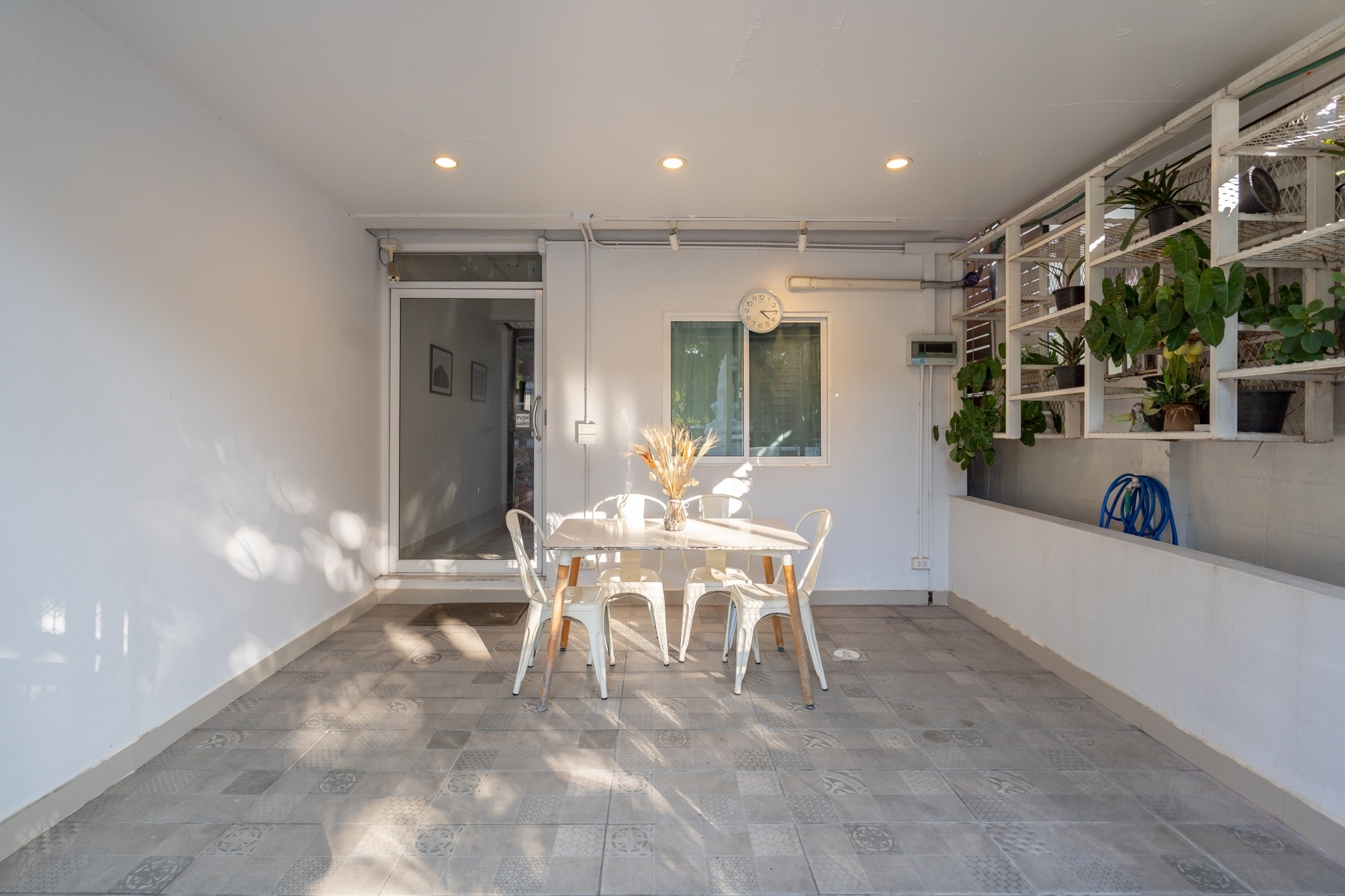 ให้เช่า ทาวน์โฮม คูเมือง หลังวัดพระสิงห์ ใกล้วัดพระสิงห์ โฮมออฟฟิศได้