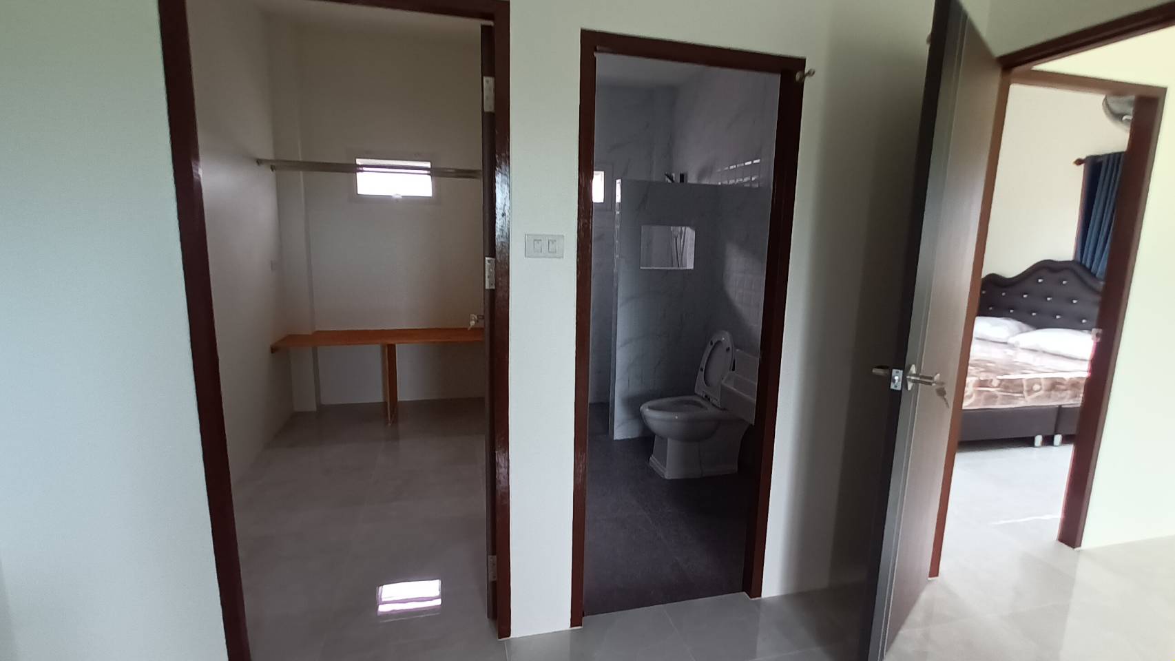 ให้เช่า บ้านแฝด หางดง สันผักหวาน หางดง ทำเลดี เดินทางสะดวก