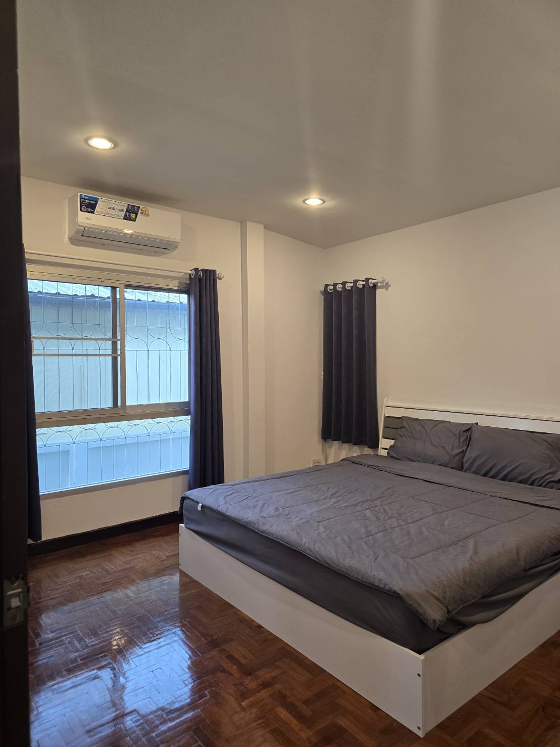 ให้เช่า บ้านเดี่ยว หางดง ธารดง ปาร์ควิว โครงการน่าอยู่ เดินทางสะดวก