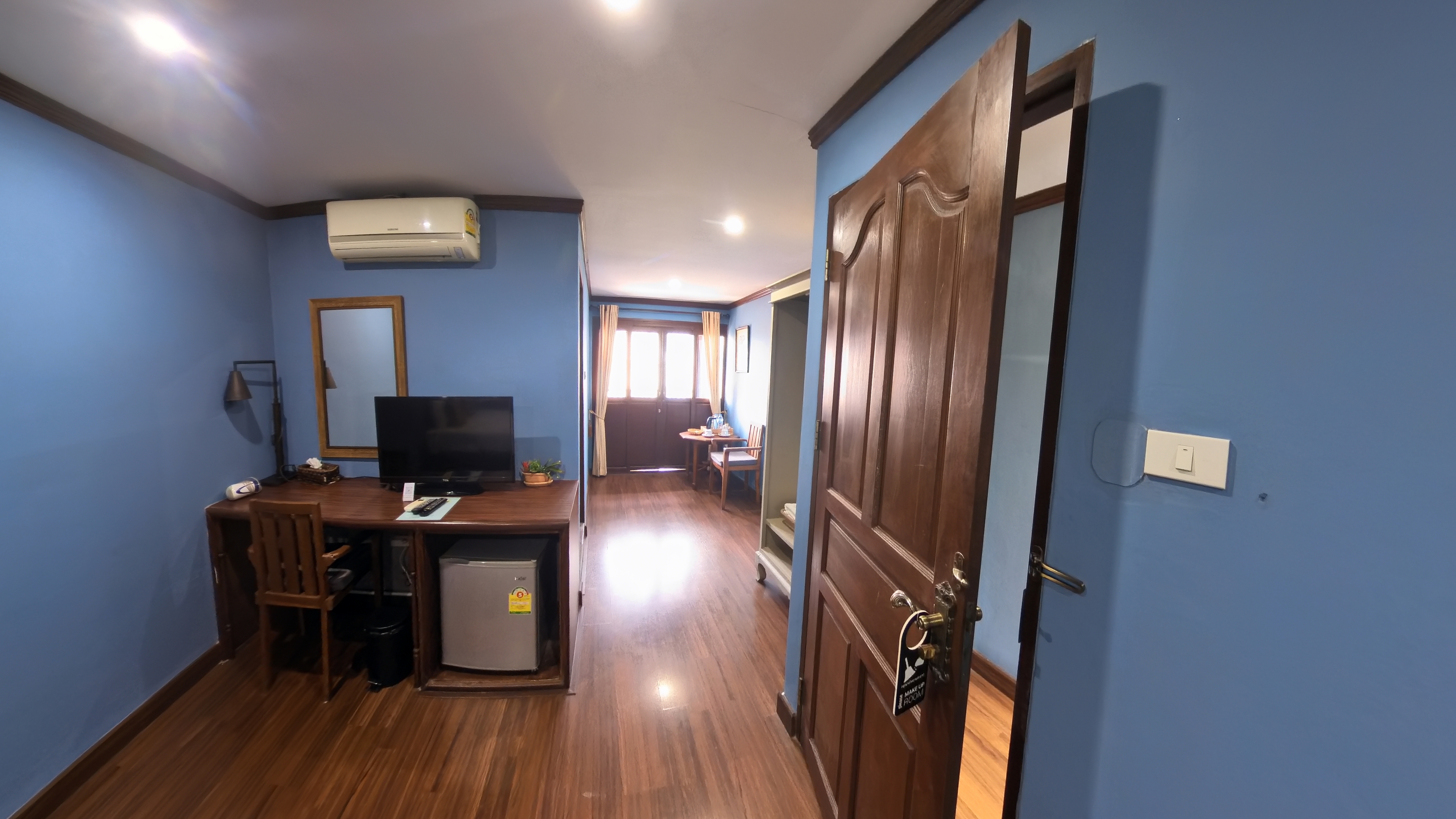ให้เช่า โรงแรม At Ease as home ทำเลดี เดินทางสะดวก