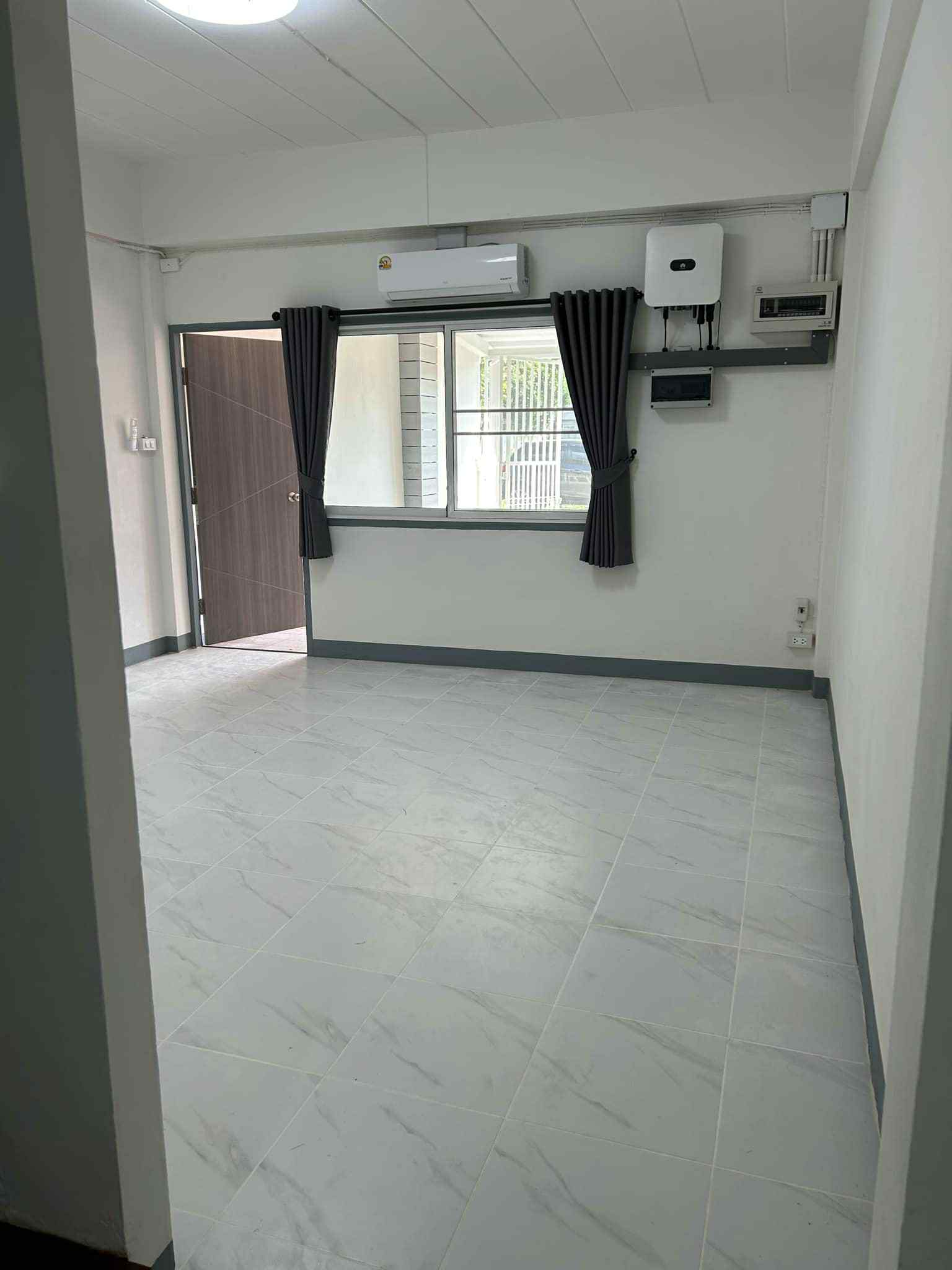 ให้เช่า ทาวน์โฮม แม่เหียะ ใกล้ขนส่งแม่เหียะ ทำเลดี เดินทางสะดวก