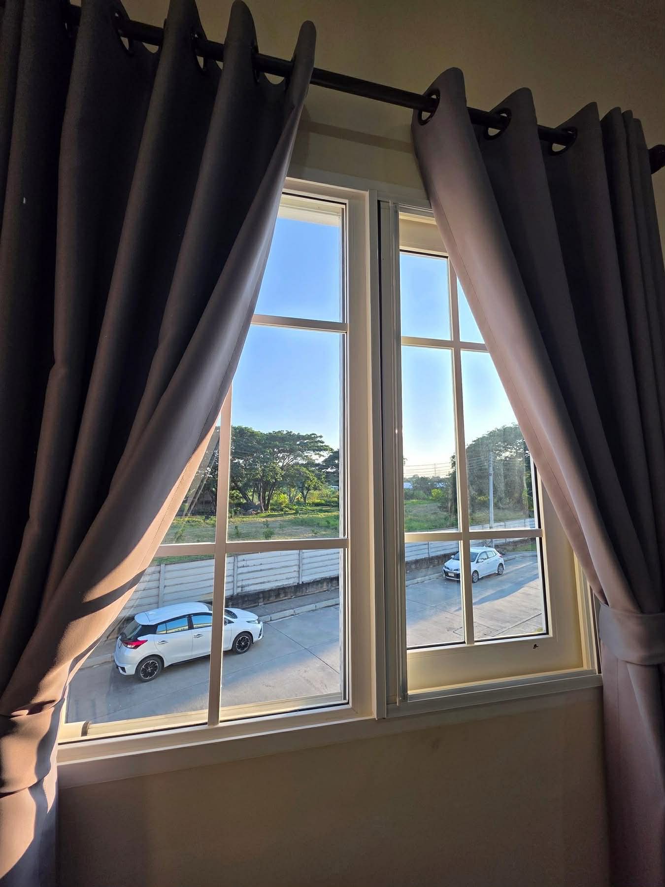 ให้เช่า ทาวน์โฮม สันทราย Golden Town เชียงใหม่–กาดรวมโชค โครงการน่าอยู่ เดินทางสะดวก