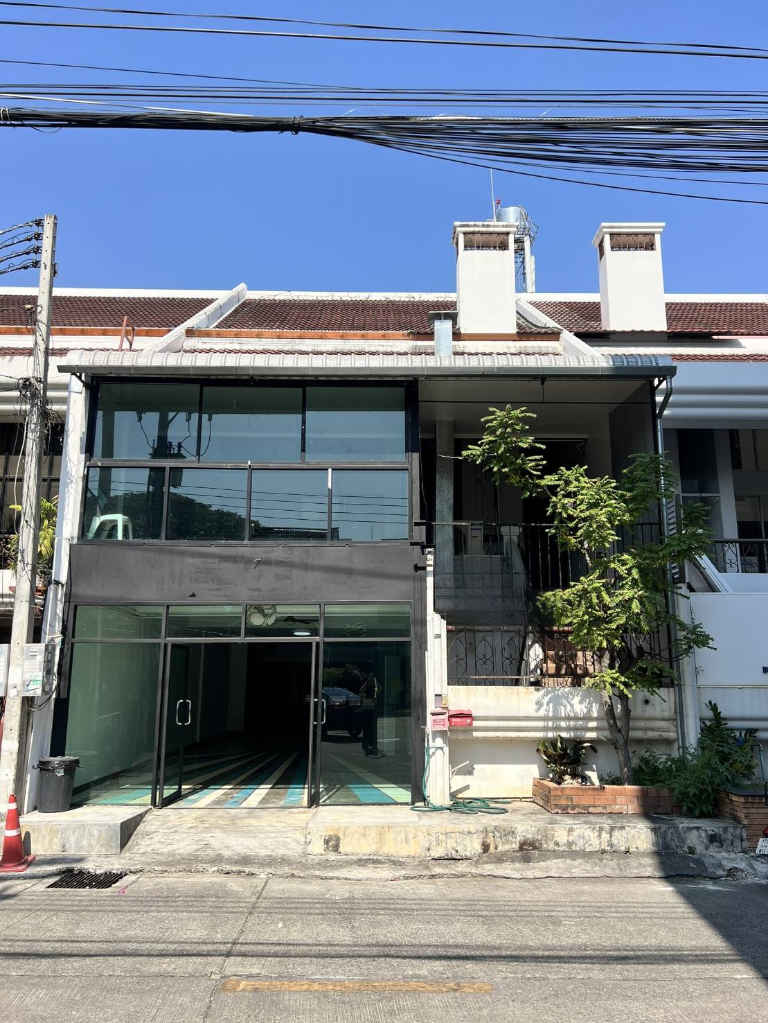 ให้เช่า ตึก4ชั้นทำเลทองใจกลางเมือง ศิริมังคลาจารย์-นิมมาน เหมาะทำธุรกิจ - Photo 2
