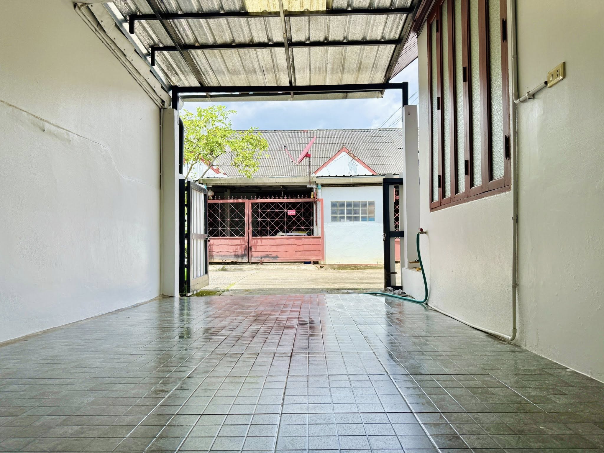 ให้เช่า ทาวน์โฮม ช้างคลาน เวียงพิงค์ ทำเลดี เดินทางสะดวก - Photo 2