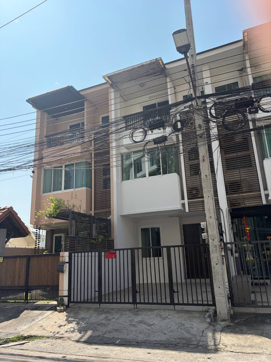 ให้เช่า บ้าน ทำเลดี เดินทางสะดวก