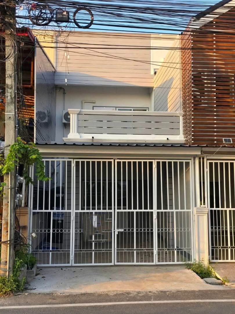 บ้านรีโนเวทใหม่ ใกล้ขนส่งแม่เหียะ บ้านเปล่า ไม่มีเฟอร์นิเจอร์ ใกล้สนามบิน เซนทรัลแอร์